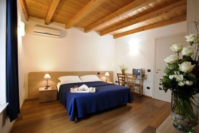 Arena Inn B&B Verona Pokoj fotografie